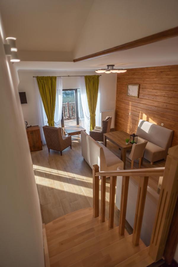 Residence Nesh Tatariv Dış mekan fotoğraf
