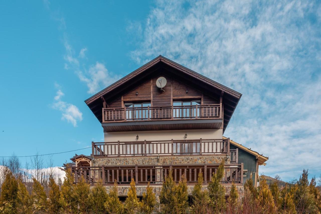 Residence Nesh Tatariv Dış mekan fotoğraf
